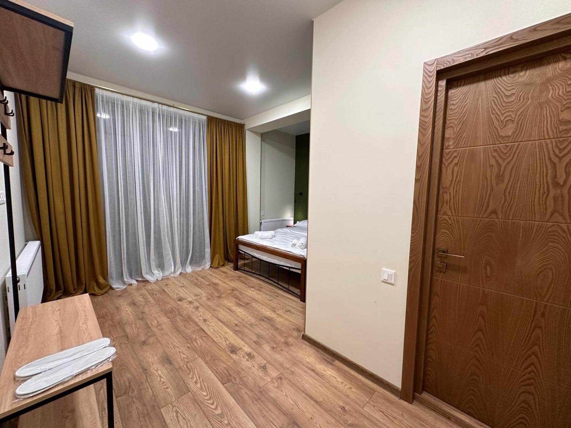 Hotel Mountime Kazbegi Esterno foto