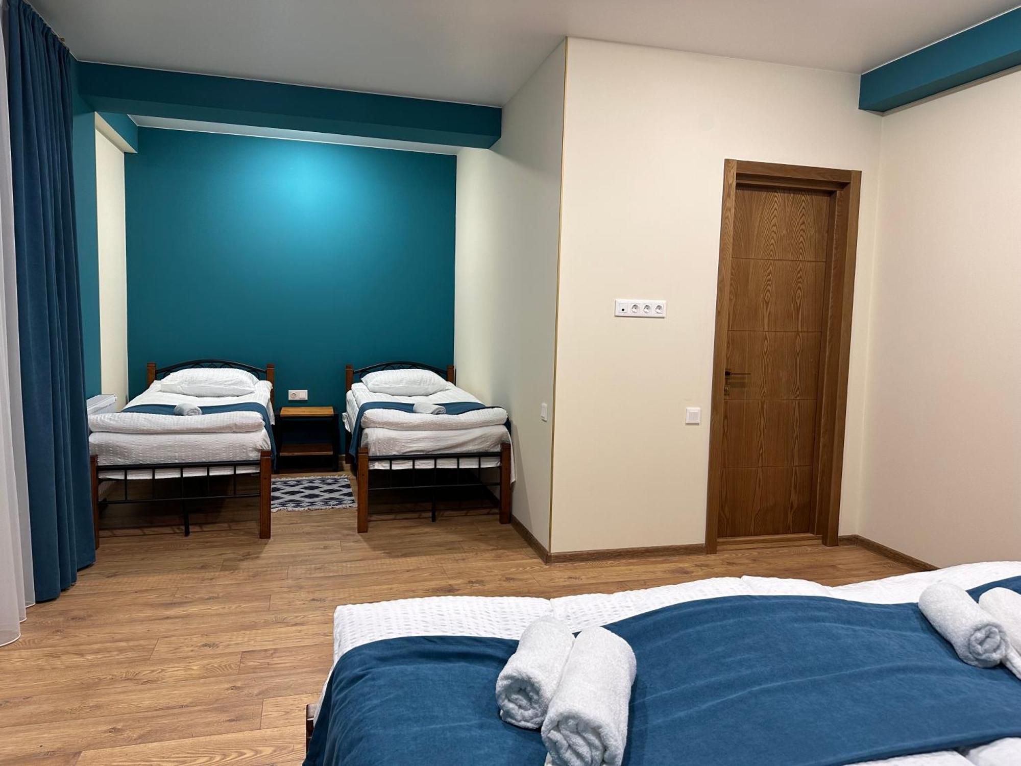Hotel Mountime Kazbegi Esterno foto