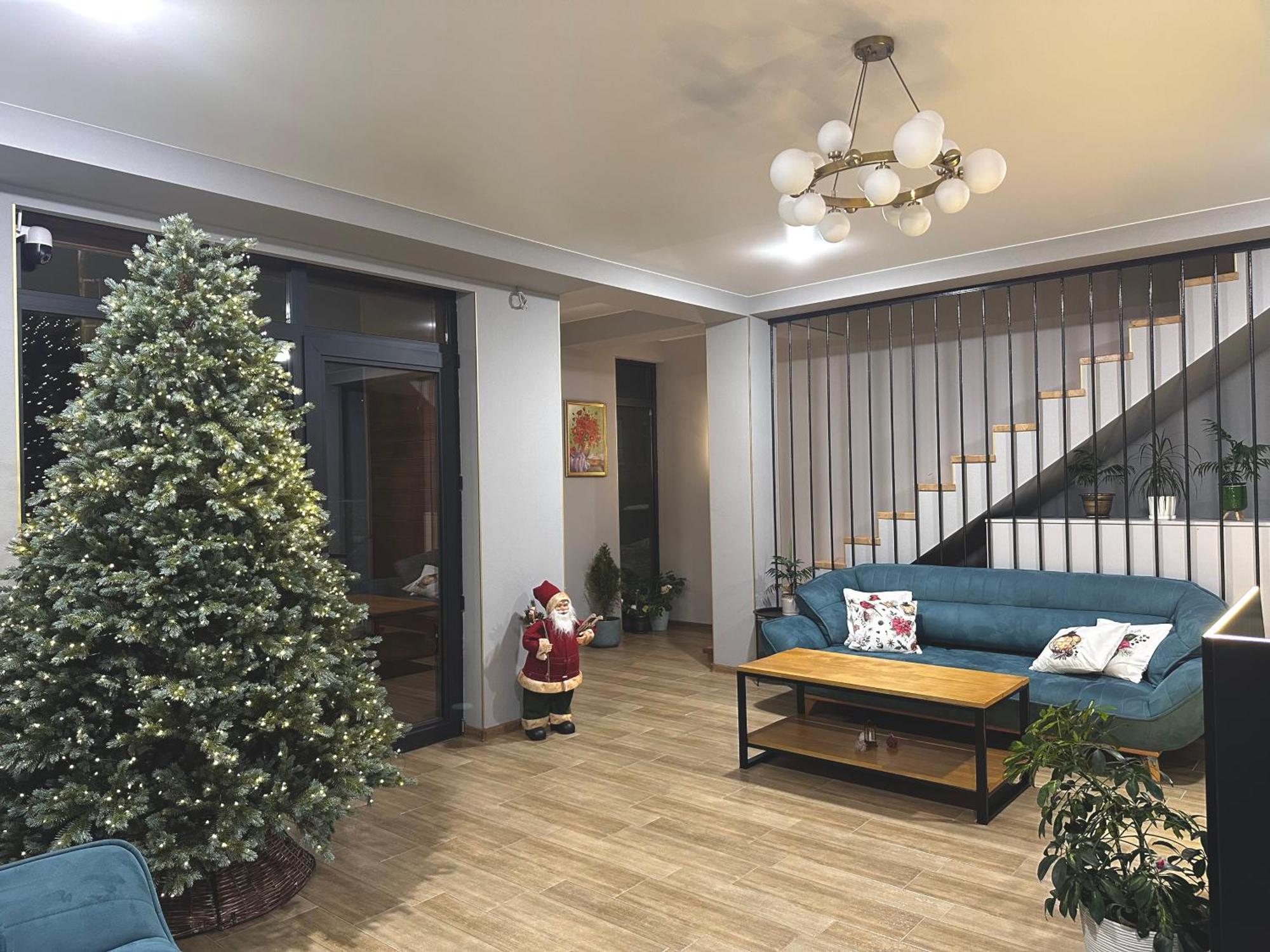 Hotel Mountime Kazbegi Esterno foto